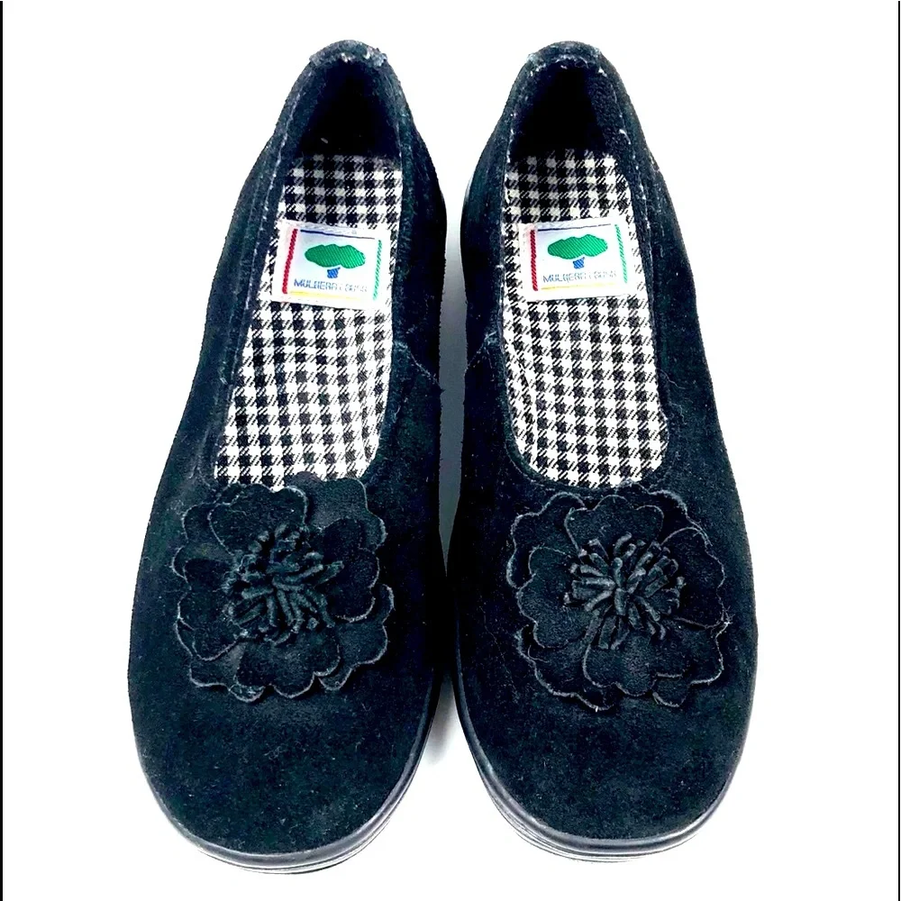 Mulberribush Girls Black Suede Flats Size 2